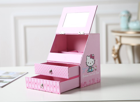 少女心max！Hello Kitty化妆盒只要10元！