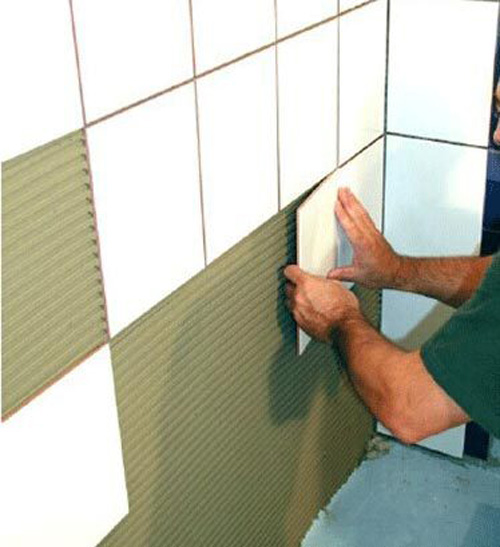 刷漆、贴墙砖、铺墙纸 墙面验收方法集锦