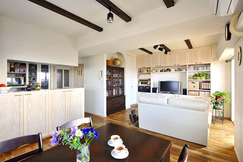 甜美温馨巧收纳 三口之家的80㎡窝