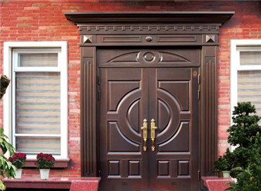 贴合家居需求选材 四类防盗门适用性对比