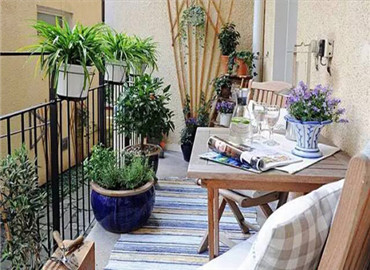 小小阳台展现大魅力 设计实用又美观