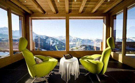阿尔卑斯山上的小木屋 简直是豪宅