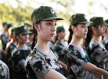 【推荐】新生军训必备物品