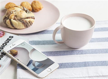 白瓷边沿 来自素白世界的微笑