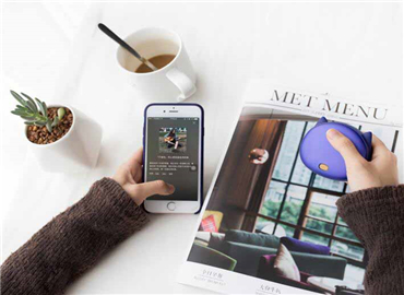 冬天还没结束 让萌宠来温暖你