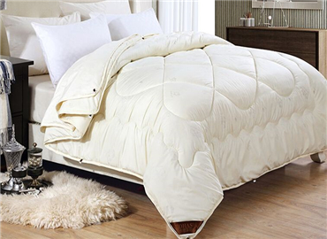 关于蚕丝被的保养 揭秘一些你不知道的事