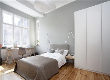 卧室整洁有序 全靠衣柜发挥最大作用