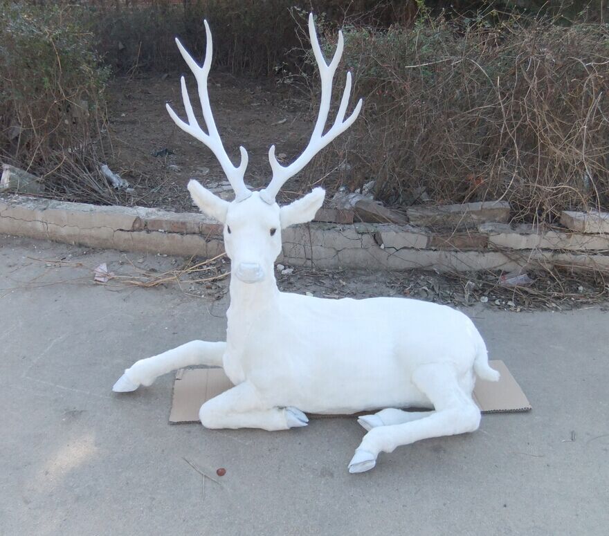 吉祥物仿真白鹿simulation white deer, high about 100cm