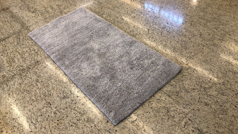 百居地毯绵羊绒系列尺寸：140*200.